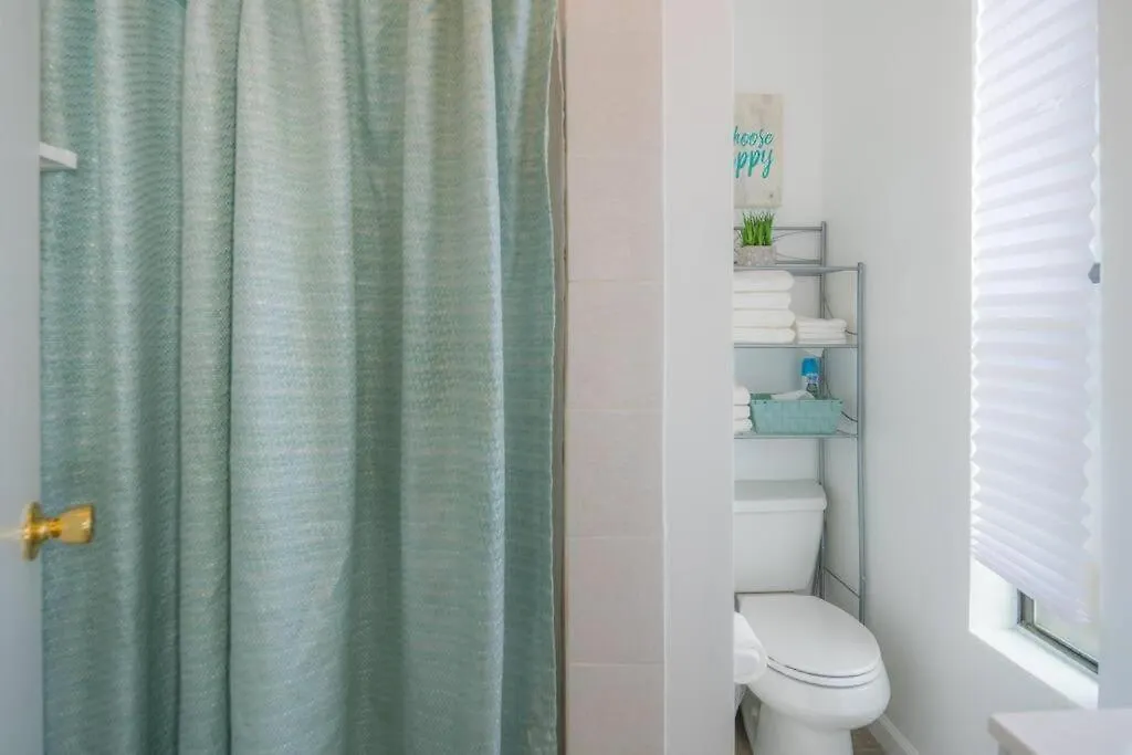 2Br Great Location Short Walk To Times Square Apartment New York 0*,  United States
