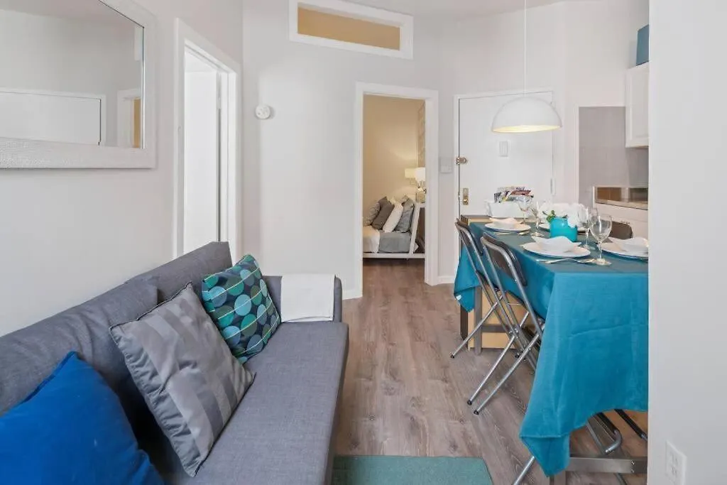 2Br Great Location Short Walk To Times Square Apartment New York